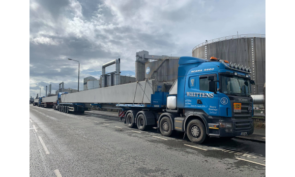 Whitten Road Haulage - 31m Beams to Glasgow Airport
